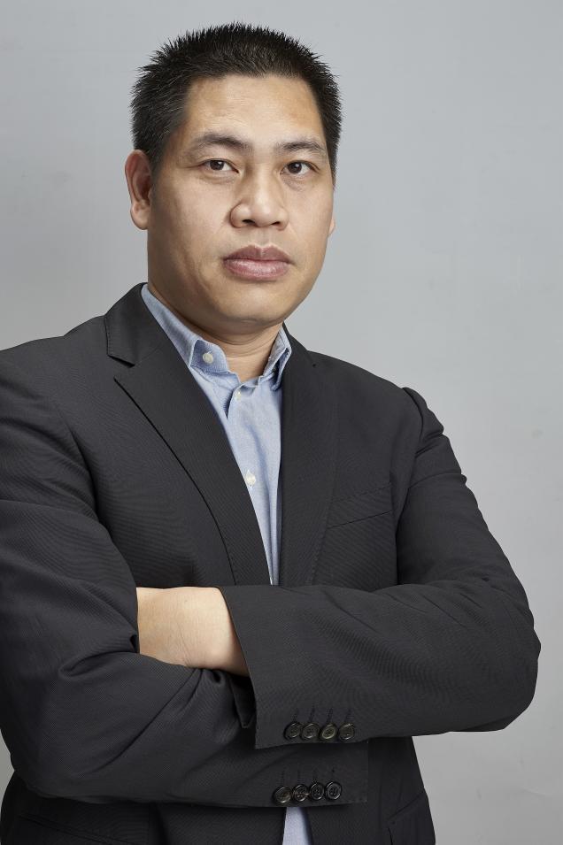 专访杨江视觉锤设计公司创始人杨江视觉锤设计打造品类王(图1)