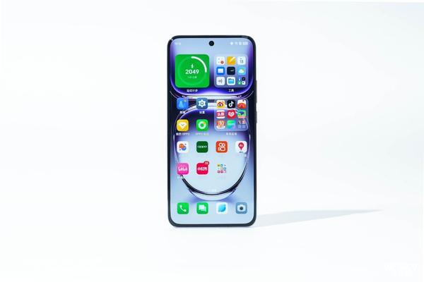OPPOReno12Pro上手体验：影像巅峰与时尚设计的完美结合(图5)