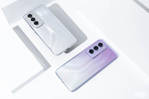 OPPOReno12Pro上手体验：影像巅峰与时尚设计的完美结合(图4)