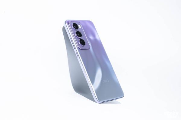 OPPOReno12Pro上手体验：影像巅峰与时尚设计的完美结合(图7)