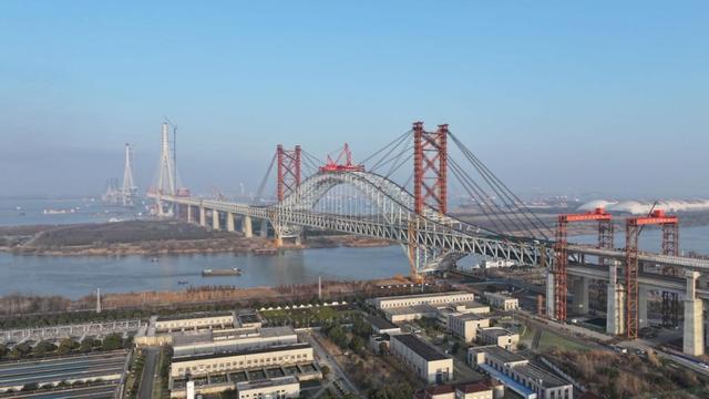 桥梁设计师详解常泰长江大桥“如意”成型(图2)