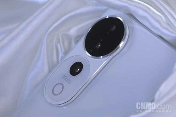 vivoS19Pro：东方美学设计与全焦段人像的集大成者(图6)