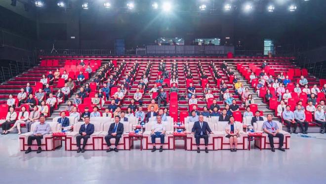 广播如何融合转型？专家、学者在这个会上讲明白了！(图2)