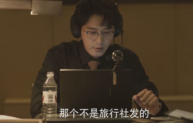 论植入谁有《玫瑰的故事》这么肆无忌惮？遍地广告却没人反感(图7)