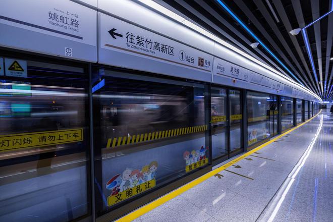 广州地铁个人广告“花式整活”背后：票价收入占比太低(图4)