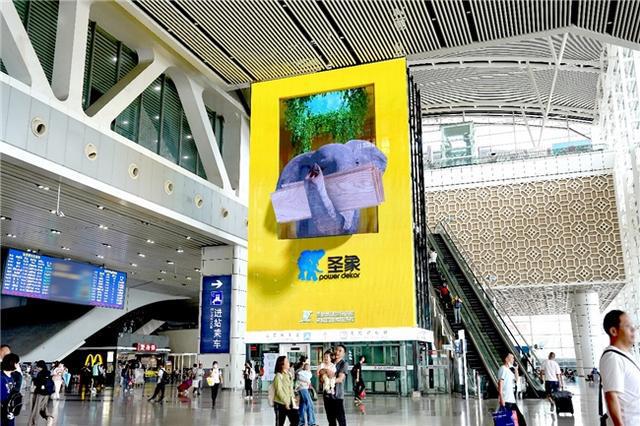 兆讯传媒重磅打造裸眼3D大片赋能圣象品牌数字化升级(图3)