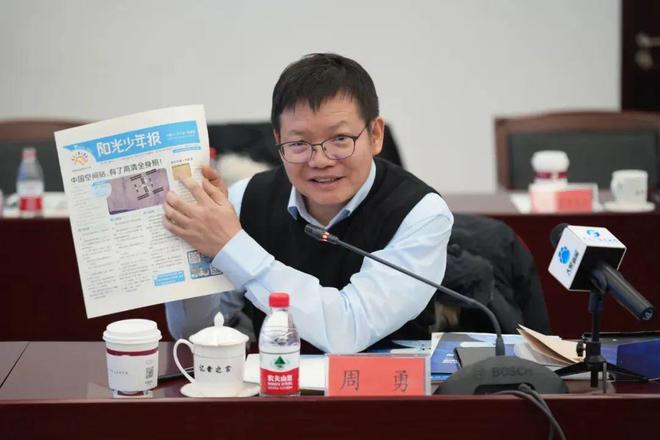 一纸媒启动人才储备计划创刊来不接任何广告去年营收破亿！(图2)