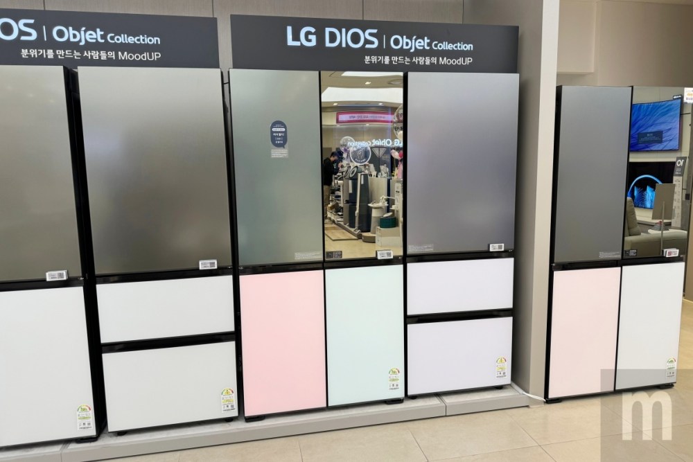 LG以直角全平面设计、结合多功能与个性化理念打造未来家电产品(图1)