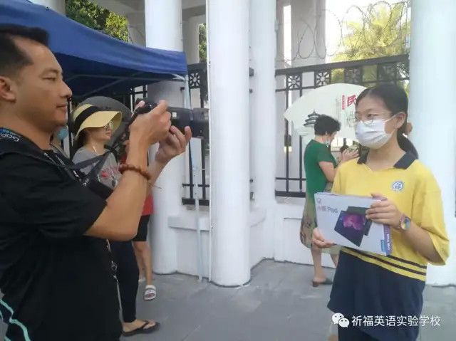 祈福英语实验中学：周茉儿同学参加全媒体观影大赛获广州市一等奖(图2)