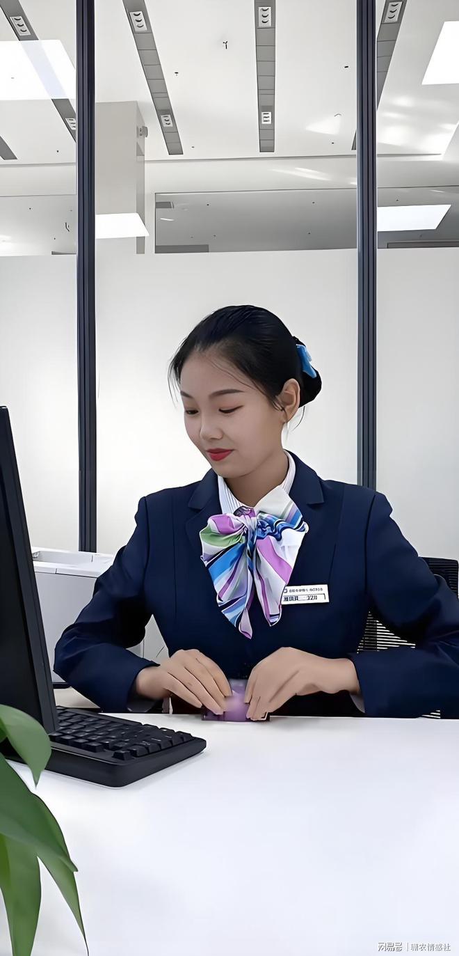 正规红蓝游戏网址(图2)