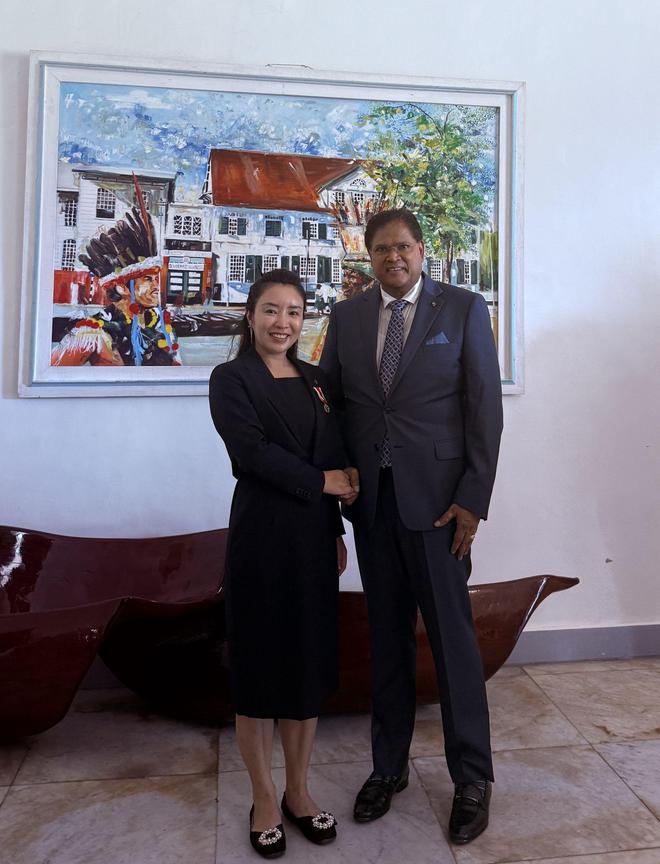 致信2025丨他们在遥远的加勒比通电送光明“孩子们脸上洋溢着灿烂的笑容”(图5)