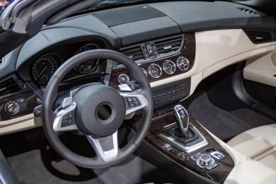 方向盘的自动回正与汽车四轮定位的奥秘(图2)