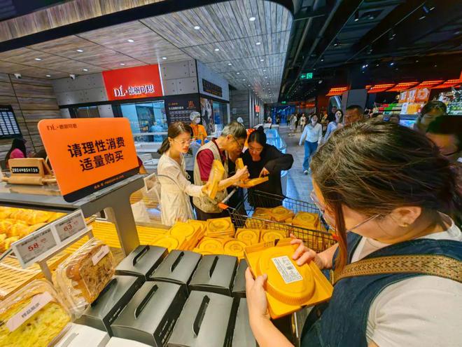 胖东来为何遭遇众多企业与媒体的攻击？到底是在图什么(图13)