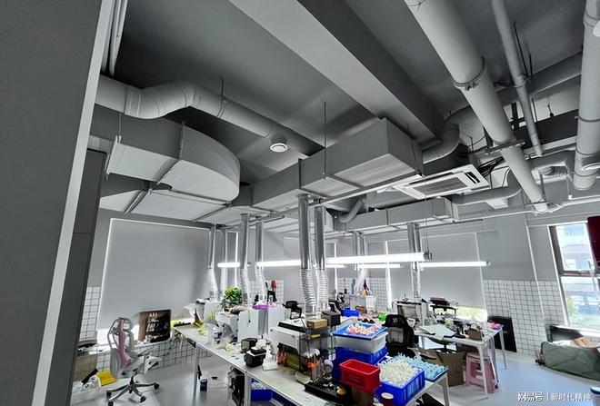 南京设计师因93阅兵言论不当工作或受影响(图5)