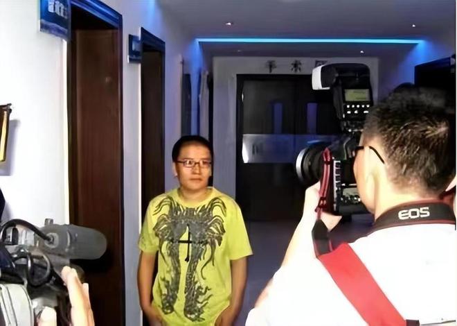 2005年宁夏女生做了“女变男”手术后经历三段感情今仍单身(图24)