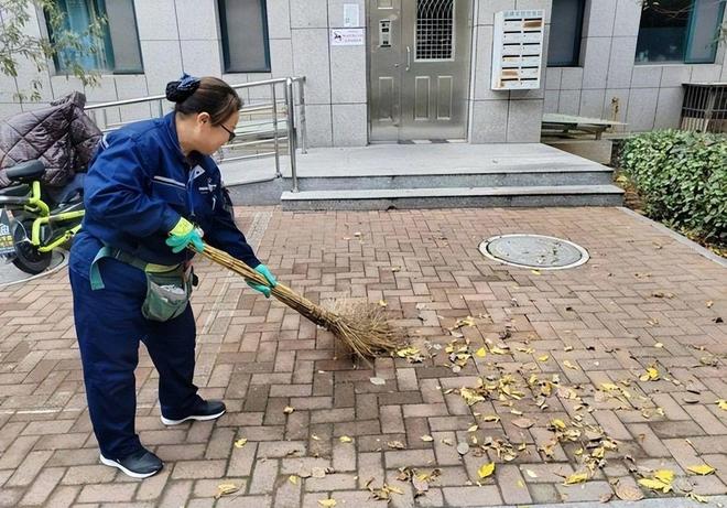 涉及17万亿市场！代表提议：强制清退烂物业没业委会也要换！(图9)