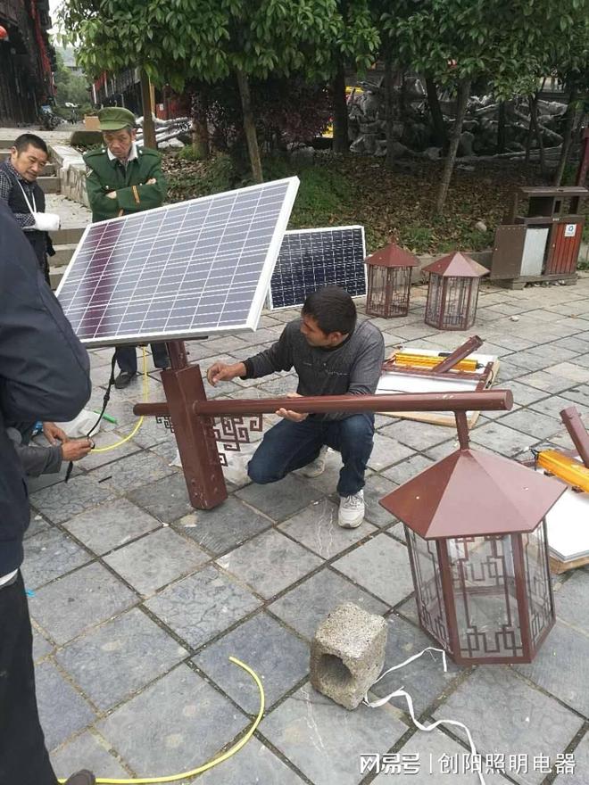 玉林乡村路灯结构解析及其节能设计原理科普(图2)